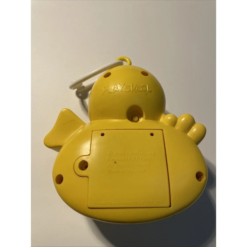 VTG 1983 Playskool Lullaby Yellow Bird Baby/Childhood Toys *FOR PARTS OR REPAIR*